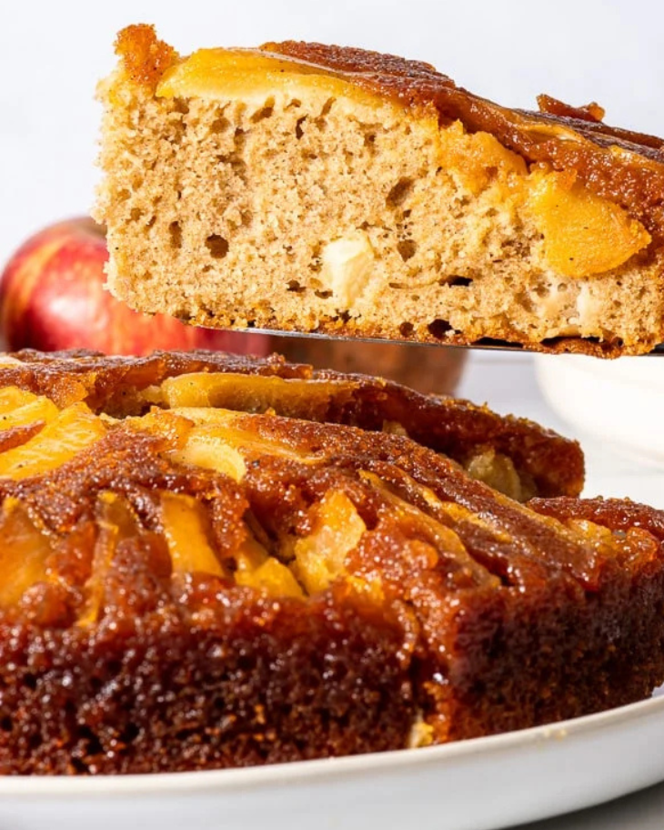 Bolo de Morango com Toque Cítrico.