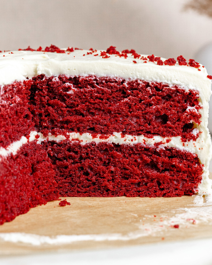 Bolo Red Velvet com Cobertura de Cream Cheese